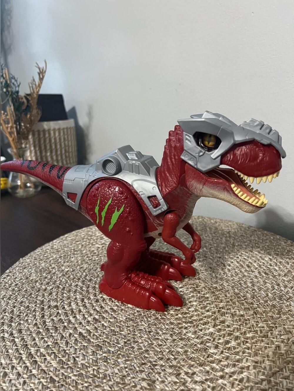 Collectible 12" Red ZURU Robo Alive T-Rex Walking Robotic Dinosaur with Sounds.